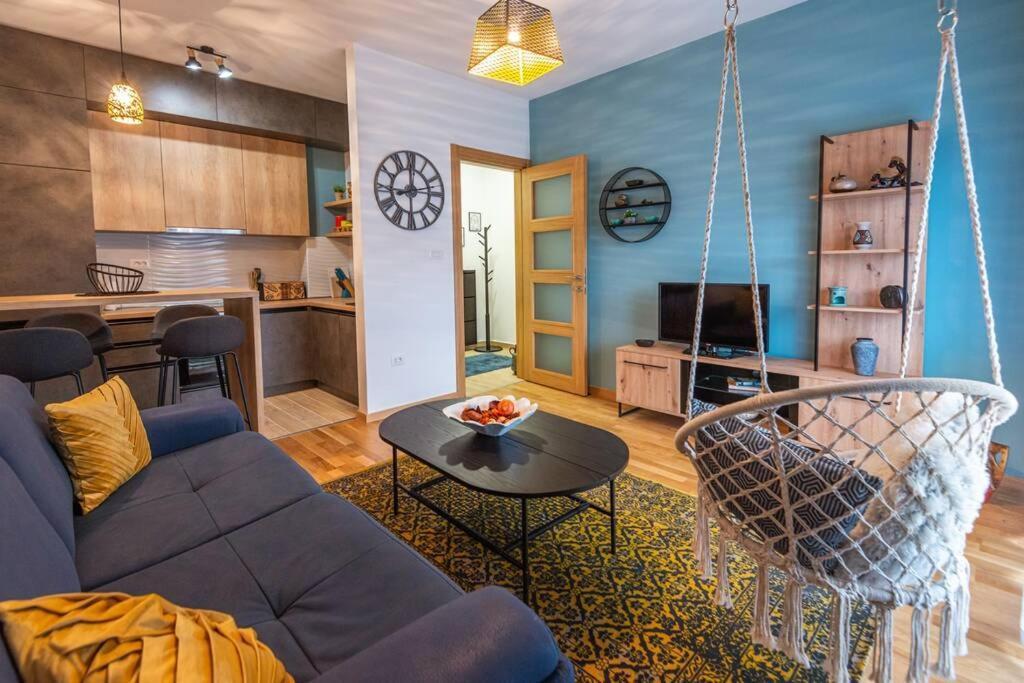 Modern, Bright And Cozy Apartment Podgorica Esterno foto